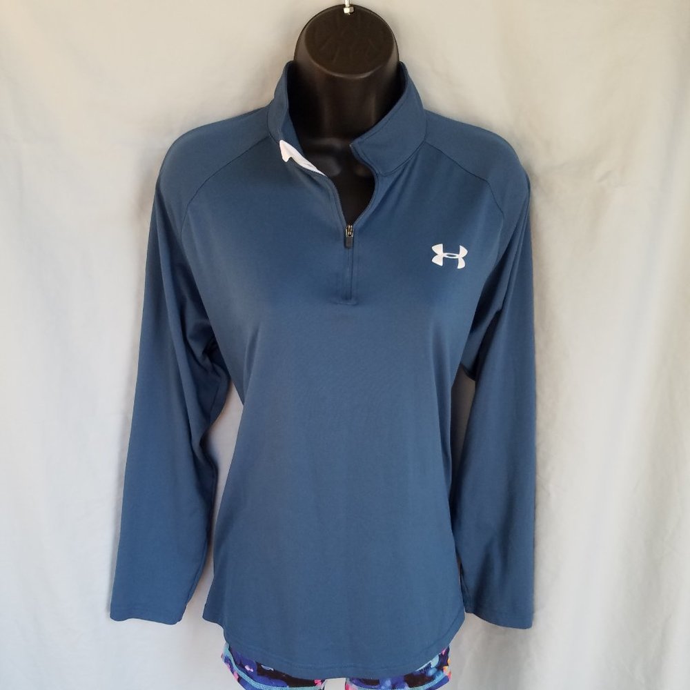 UA Men's or Women's Medium Loose Fit Heatgear Blue Shirt